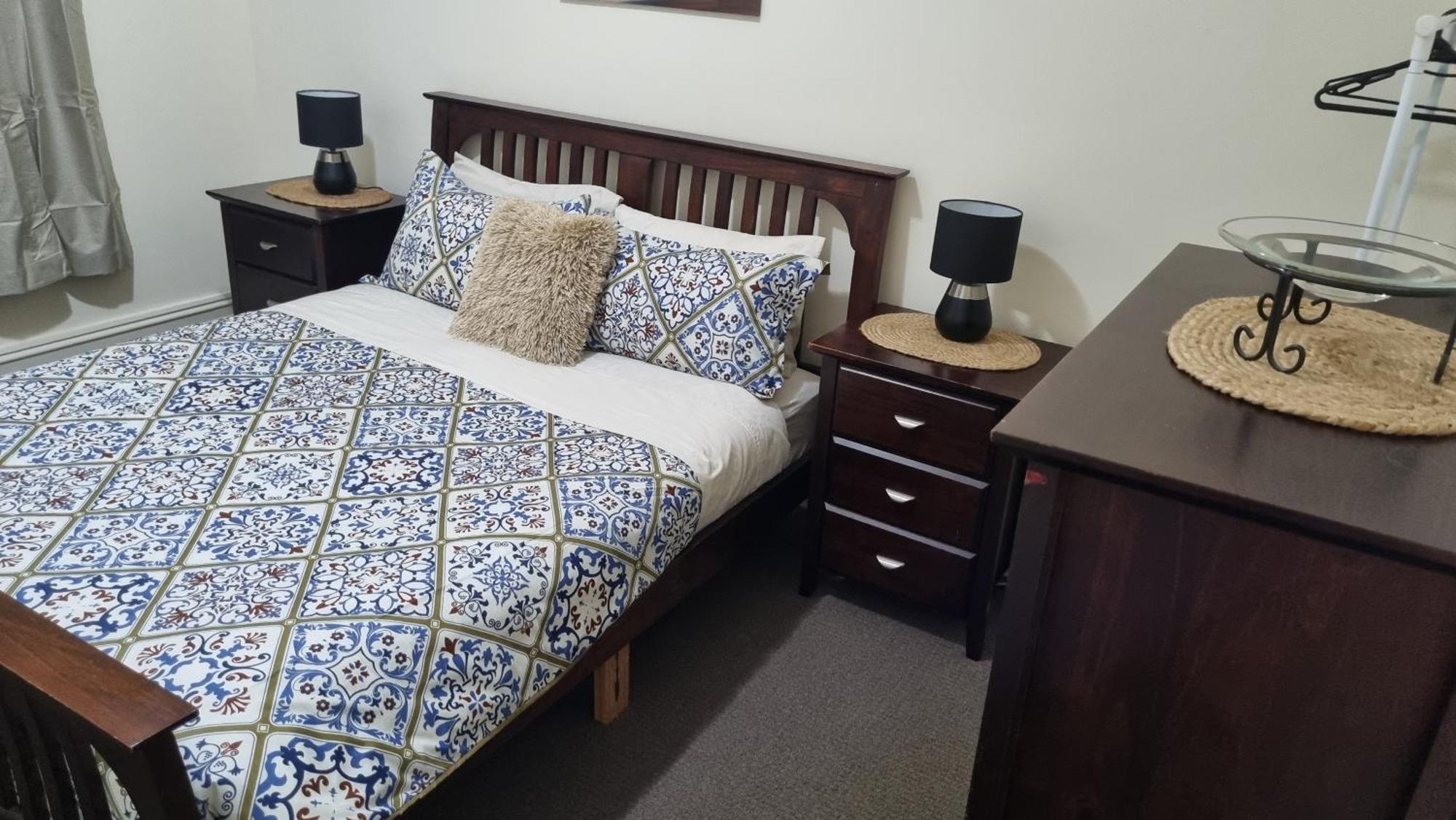 Holiday home Charming 100 Yr Old In The Heart Of
